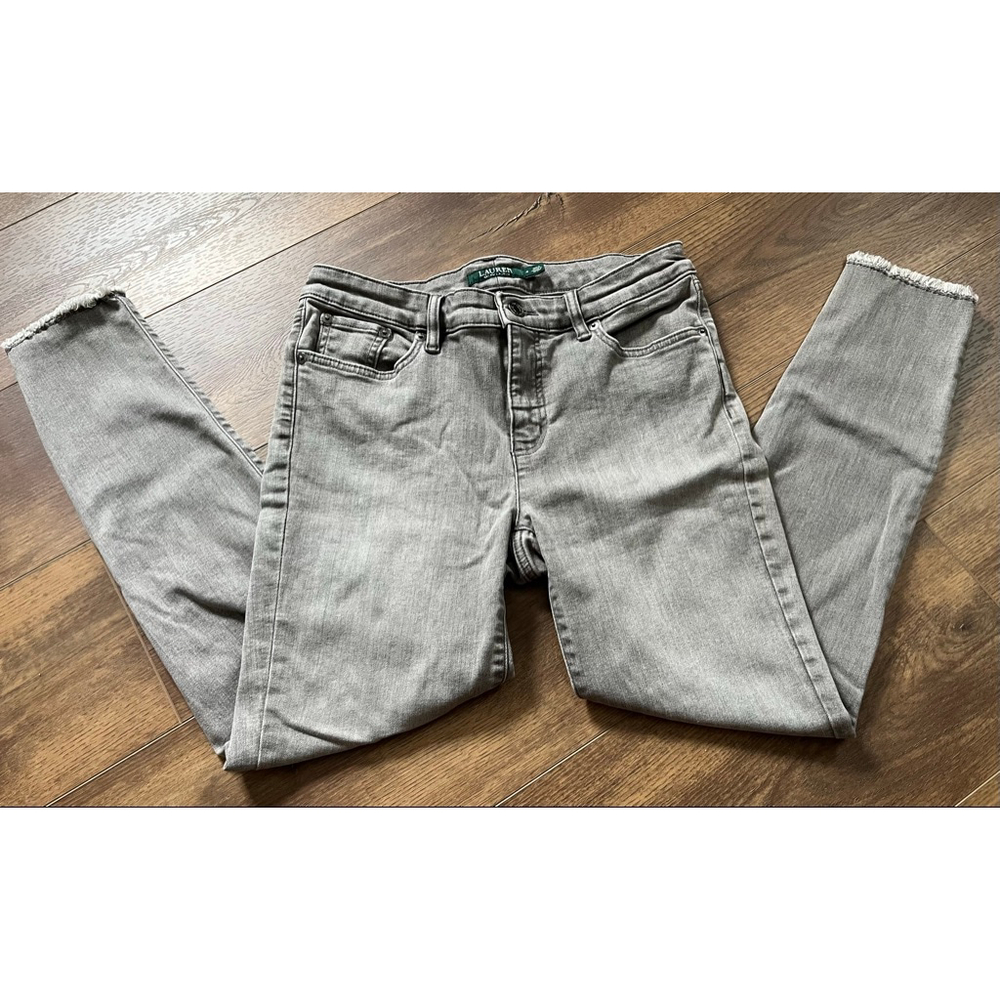 Ralph Lauren gray raw hem jeans size 4
